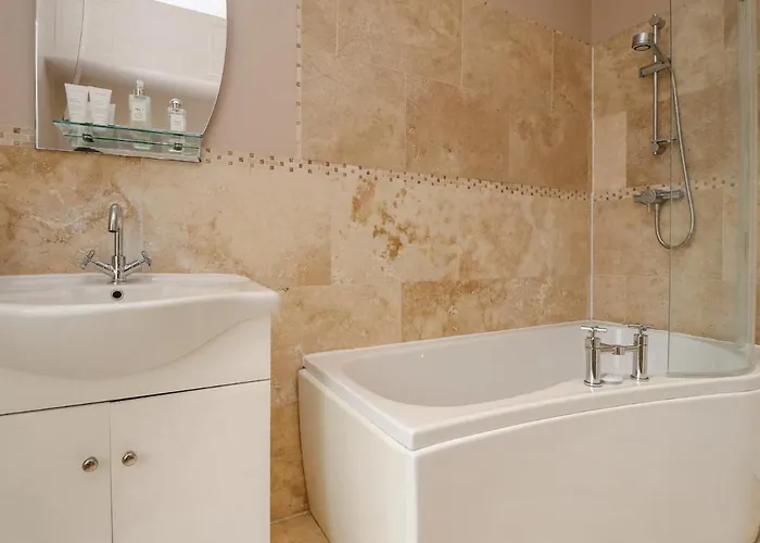 28 Devonshire Street * 스킵턴